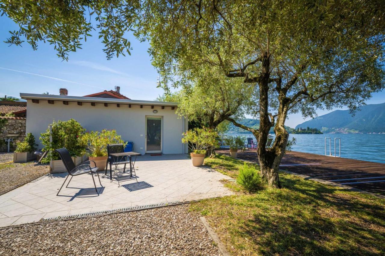 Direttamente Al Lago Apartments Marone Bagian luar foto
