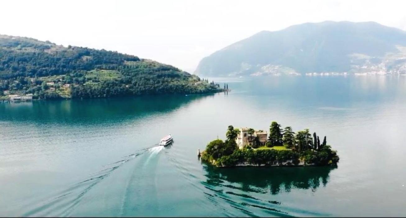 Direttamente Al Lago Apartments Marone Bagian luar foto